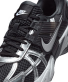 کفش زنانه نایک V2K مشکی نقره ای – نمای کنار